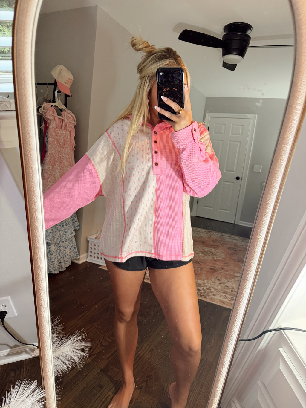 Pink Texture Floral Patched Hooded Oversize Pullover